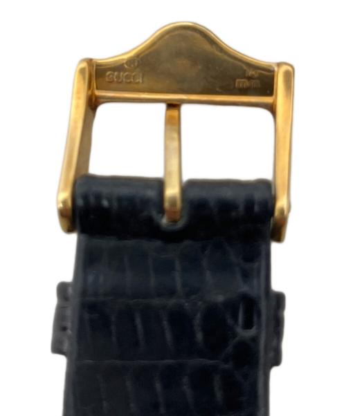 GUCCI（グッチ）GUCCI (グッチ) 腕時計 GUCCI(グッチ) 2000M　 ブラックの古着・服飾アイテム