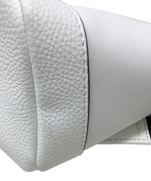 MICHAEL KORS（マイケル・コース）MICHAEL KORS (マイケルコース) デイパック MICHAEL KORS(マイケルコース) 37F3COLB2U COOPER ホワイト×ブラックの古着・服飾アイテム