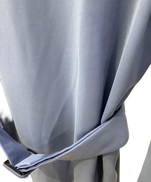 EMPORIO ARMANI（エンポリオ アルマーニ）EMPORIO ARMANI (エンポリオアルマーニ) ワンピース　6H2A67 2NWAZ EMPORIO ARMANI(エンポリオアルマーニ) ブルー サイズ:M 未使用品の古着・服飾アイテム
