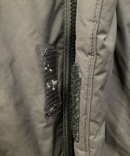 thisisneverthat（ディスイズネバーザット）thisisneverthat (ディスイズネバーザット) ダウンジャケット　thisisneverthat（ディスイズネバーザット）　TN223OOWHS04 ブラック サイズ:Lの古着・服飾アイテム