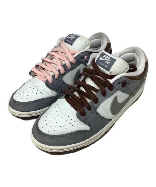 NIKE SB（ナイキエスビー）NIKE SB (ナイキエスビー) DUNK LOW PRO QS　NIKE SB（ナイキエスビー）掘米　雄斗 グレー×ホワイト サイズ:27.5の古着・服飾アイテム