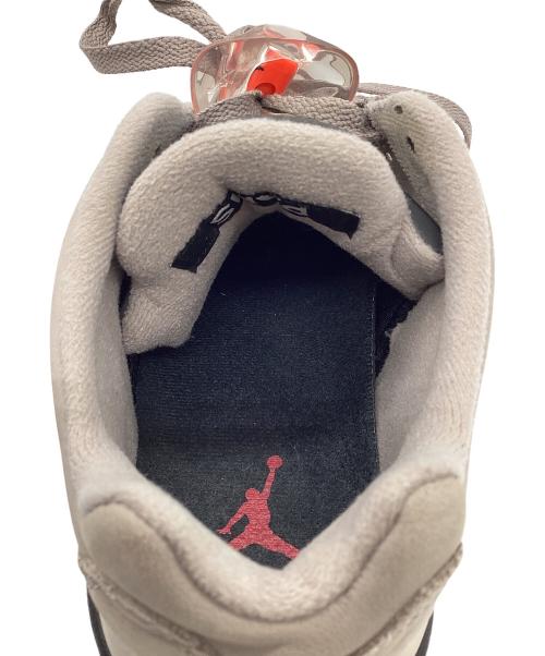 NIKE（ナイキ）NIKE (ナイキ) PSG (パリ・サンジェルマンFC) AIR Jordan 5 RETRO Low　NIKE（ナイキ）DX6325-204 ベージュ サイズ:27の古着・服飾アイテム