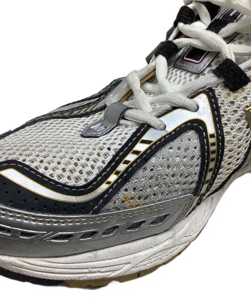 NEW BALANCE（ニューバランス）NEW BALANCE (ニューバランス) スニーカー NEW BALANCE（ニューバランス）　M1906RA ホワイト×グレー サイズ:27の古着・服飾アイテム