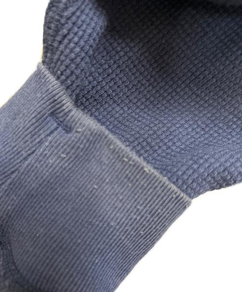 STONE ISLAND（ストーンアイランド）STONE ISLAND (ストーンアイランド) フード付きワッフルパーカー　STONE ISLAND（ストーンアイランド）　611523243 ネイビー サイズ:Lの古着・服飾アイテム