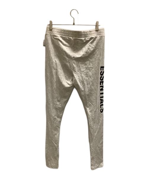 FOG ESSENTIALS（フィアオブゴッド エッセンシャル）FOG ESSENTIALS (フィアオブゴッド エッセンシャル) スウェットパンツ　FOG ESSENTIALS（フィアオブゴッド エッセンシャル） グレー サイズ:L 未使用品の古着・服飾アイテム