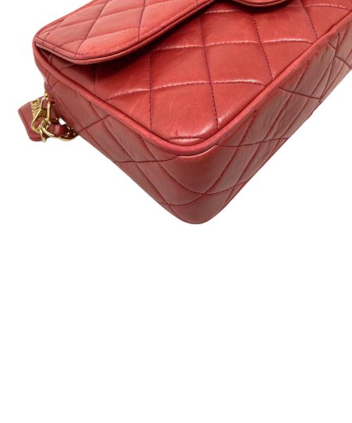 CHANEL（シャネル）CHANEL (シャネル) ショルダーバッグ レッドの古着・服飾アイテム