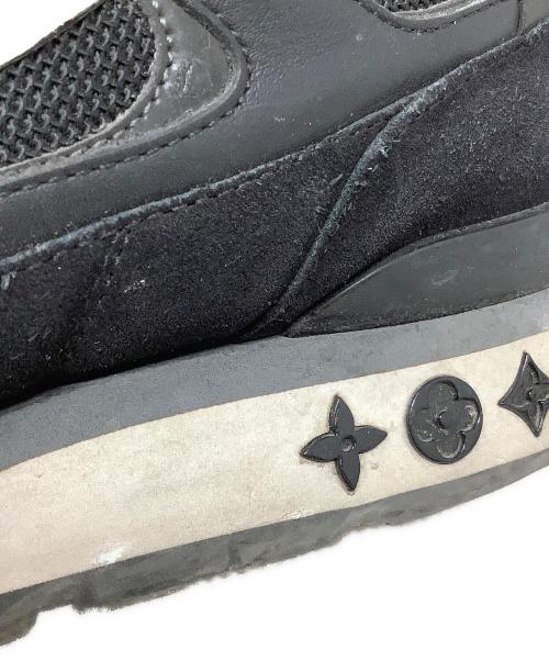 LOUIS VUITTON（ルイ ヴィトン）LOUIS VUITTON (ルイ ヴィトン) スニーカー　LOUIS VUITTON（ルイ・ヴィトン）　ランアウェイライン　GO 1200 ブラック サイズ:7 1/2の古着・服飾アイテム