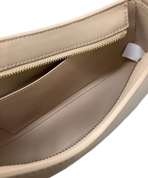 CHARLES & KEITH（チャールズアンドキース）CHARLES & KEITH (チャールズ＆キース) アシンメトリックショルダーバッグ　CHARLES & KEITH（チャールズ＆キース） ピンクの古着・服飾アイテム