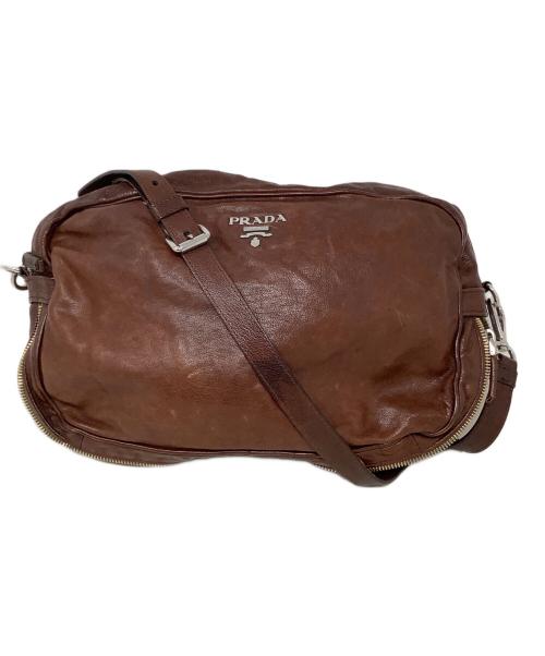 PRADA（プラダ）PRADA (プラダ) レザーショルダーバッグ　PRADA（プラダ）　 ブラウンの古着・服飾アイテム