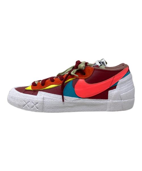 NIKE（ナイキ）NIKE (ナイキ) sacai (サカイ) KAWS (カウズ) スニーカー　NIKE（ナイキ）　sacai（サカイ）　KAWS（カウズ）　BLAZER LOW　DM7901-600 ブラウン サイズ:28.5の古着・服飾アイテム