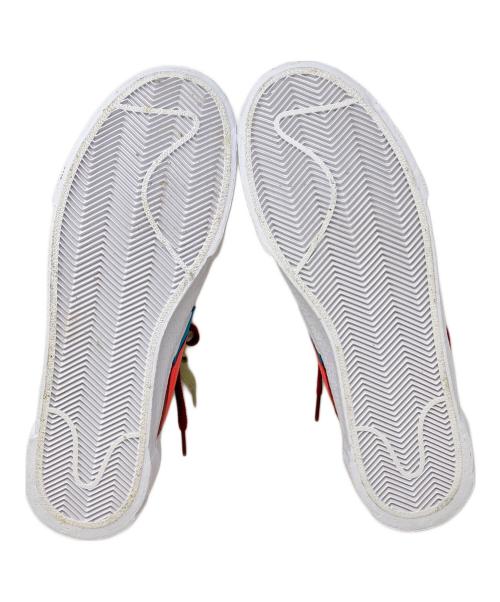 NIKE（ナイキ）NIKE (ナイキ) sacai (サカイ) KAWS (カウズ) スニーカー　NIKE（ナイキ）　sacai（サカイ）　KAWS（カウズ）　BLAZER LOW　DM7901-600 ブラウン サイズ:28.5の古着・服飾アイテム