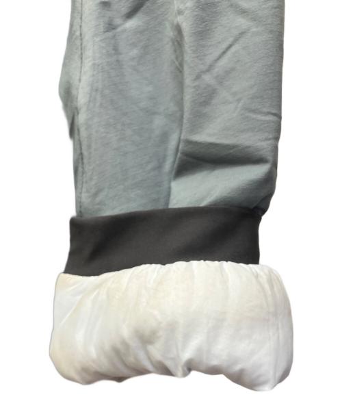 ARC'TERYX（アークテリクス）ARC'TERYX (アークテリクス) Atom AR Hoodie　ARC'TERYX（アークテリクス）　25013-114266 グレー サイズ:Ｍの古着・服飾アイテム