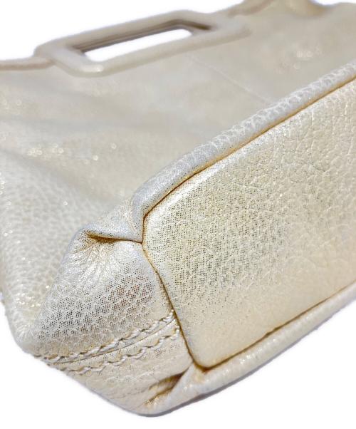 BURBERRY BLUE LABEL（バーバリー ブルー レーベル）BURBERRY BLUE LABEL (バーバリーロンドンブルーレーベル) ショルダーバッグ　BURBERRY BLUE LABEL（バーバリーロンドンブルーレーベル） ゴールドカラーの古着・服飾アイテム