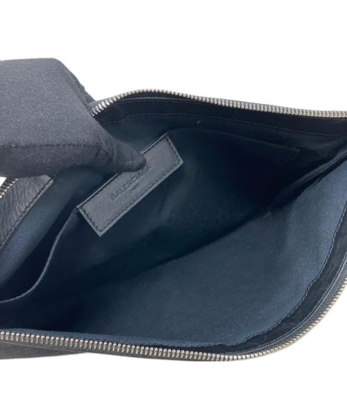 BALENCIAGA（バレンシアガ）BALENCIAGA (バレンシアガ) クラッチバッグ　BALENCIAGA（バレンシアガ）　373834　	ネイビークリップM ブラックの古着・服飾アイテム