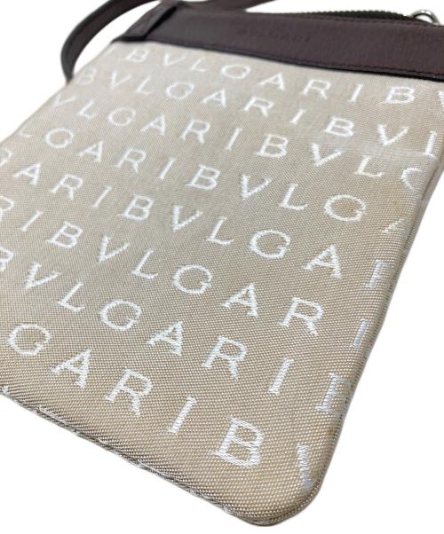 BVLGARI（ブルガリ）BVLGARI (ブルガリ) ショルダーポーチ BVLGARI（ブルガリ）　ロゴマニア　GCETEGの古着・服飾アイテム