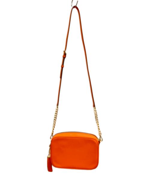 MICHAEL KORS（マイケル・コース）MICHAEL KORS (マイケルコース) ショルダーバッグ　MICHAEL KORS（マイケルコース）　32F7GGNM8L　ジェットセット カメラバッグ オレンジの古着・服飾アイテム