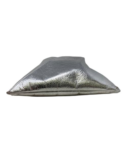 MM6 Maison Margiela（エムエムシックスメゾンマルジェラ）MM6 Maison Margiela (エムエムシックスメゾンマルジェラ) ハンドバッグ　MM6 Maison Margiela（エムエムシックスメゾンマルジェラ）　P5548 シルバーの古着・服飾アイテム