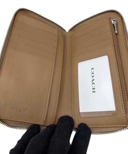 COACH（コーチ）COACH (コーチ) トープレザー ミディアム ID ジップウォレット　COACH（コーチ）　CA442 ベージュの古着・服飾アイテム