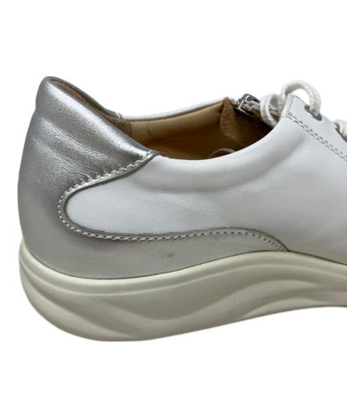 Finn Comfort（フィンコンフォート）Finn Comfort (フィンコンフォート) ローカットスニーカー ホワイト サイズ:5の古着・服飾アイテム