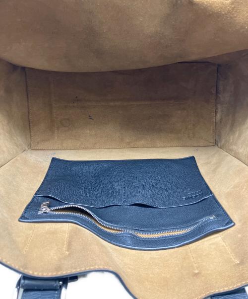 LOEWE（ロエベ）LOEWE (ロエベ) トートバッグ LOEWE(ロエベ)　バックルトートアナグラム　335.28 ブラックの古着・服飾アイテム