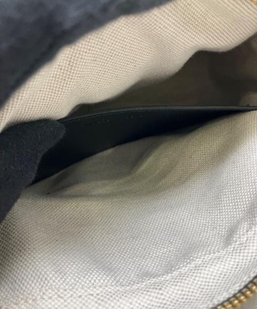 GUCCI（グッチ）GUCCI (グッチ) ショルダーバッグ  GUCCI（グッチ）　	702234　GGマトラッセ インディゴの古着・服飾アイテム