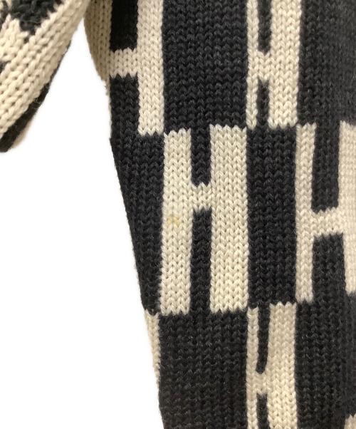 HERMES（エルメス）HERMES (エルメス) 厚手ニット　HERMES（エルメス）　Hロゴニットセーター ブラック×ベージュ サイズ:XLの古着・服飾アイテム