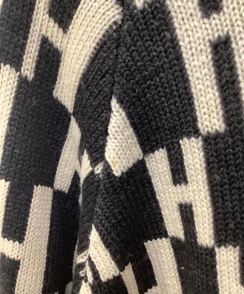 HERMES（エルメス）HERMES (エルメス) 厚手ニット　HERMES（エルメス）　Hロゴニットセーター ブラック×ベージュ サイズ:XLの古着・服飾アイテム