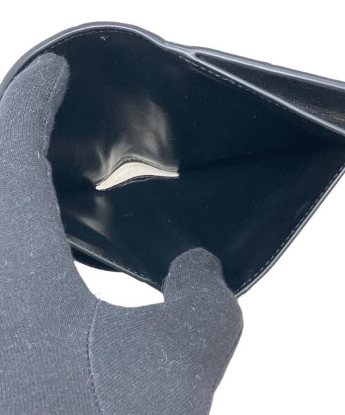 BOTTEGA VENETA（ボッテガベネタ）BOTTEGA VENETA (ボッテガベネタ) カセット スモール 二つ折りウォレット ブラックの古着・服飾アイテム