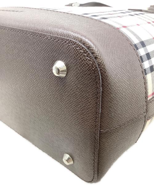 BURBERRY（バーバリー）BURBERRY (バーバリー) トートバッグ　BURBERRY（バーバリー） ベージュの古着・服飾アイテム