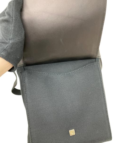 GUCCI（グッチ）GUCCI (グッチ) ショルダーバッグ　GUCCI（グッチ）　	106300 ブラックの古着・服飾アイテム