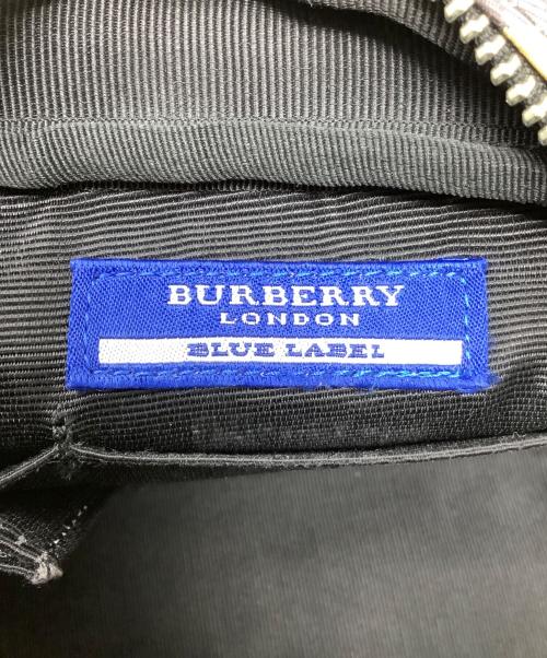 BURBERRY BLUE LABEL（バーバリー ブルー レーベル）BURBERRY BLUE LABEL (バーバリー ブルー レーベル) BURBERRY BLUE LABEL　チェック柄ショルダーバッグ ブラック×アイボリーの古着・服飾アイテム
