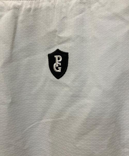 PEARLY GATES（パーリーゲイツ）PEARLY GATES (パーリーゲイツ) 蓄熱保温 ハイネックブルゾン ホワイト サイズ:3 未使用品の古着・服飾アイテム