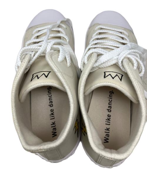 Sangacio（サンガッチョ）Sangacio (サンガッチョ) BASQUIAT (バスキア) ミッドカットスニーカー　SANGACIO　Basquiat　にゅ～ずHI ベージュ サイズ:27.0の古着・服飾アイテム