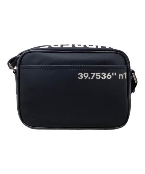 BURBERRY LONDON（バーバリーロンドン）BURBERRY LONDON (バーバリーロンドン) COORDINATES PRINT NYLON PADDY BAG　BURBERRY LONDON（バーバリーロンドン）　8064865　 ブラックの古着・服飾アイテム