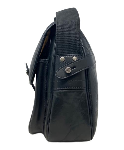 HUNTING WORLD（ハンティングワールド）HUNTING WORLD (ハンティングワールド) ショルダーバッグ　バチューサーパス　キャリーオールM ブラックの古着・服飾アイテム