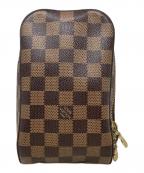 LOUIS VUITTONルイ ヴィトン）の古着「ボディーバッグ　LOUIS VUITTON（ルイ　ヴィトン）　N51994　ダミエ　ジェロニモス　CA0014」｜ブラウン