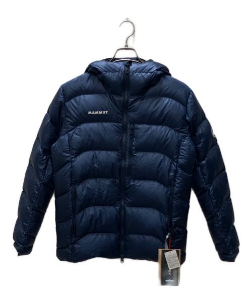 MAMMUT（マムート）MAMMUT (マムート) Gravity Insulation Hooded Jacket AF Men（グラビティ インサレーション フーデッド ジャケット アジアンフィット メンズ） ネイビー サイズ:SIZE Mの古着・服飾アイテム