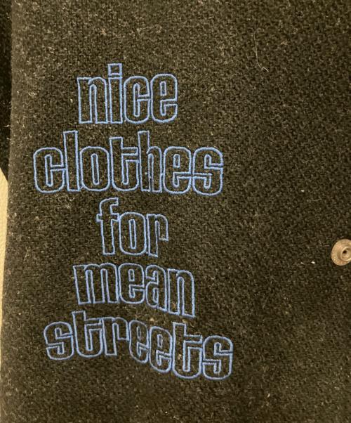 X-LARGE（エクストララージ）X-LARGE (エクストララージ) スタジャン ブラック×ホワイト サイズ:SIZE Mの古着・服飾アイテム