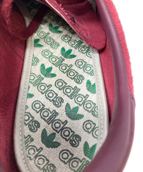 adidas（アディダス）adidas (アディダス) スニーカー　adidas（アディダス）　TOBACCO GRUEN　GW8204 レッド サイズ:28.0の古着・服飾アイテム