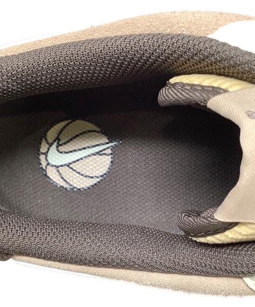 NIKE（ナイキ）NIKE (ナイキ) AIR FORCE 1 '07 LV8 EMB HEMP/COCONUT MILK-BAROQUE BROWN-SESAME ブラウン サイズ:30cmの古着・服飾アイテム