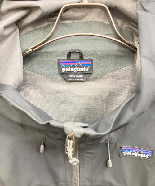 Patagonia（パタゴニア）Patagonia (パタゴニア) マウンテンパーカー　Patagonia　（パタゴニア） ブラック サイズ:Sの古着・服飾アイテム