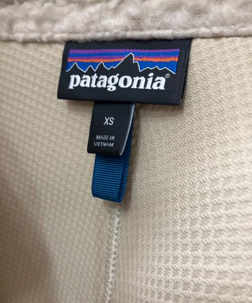 Patagonia（パタゴニア）Patagonia (パタゴニア) クラシック・レトロＸ・ジャケット  ベージュ サイズ:SIZE XSの古着・服飾アイテム
