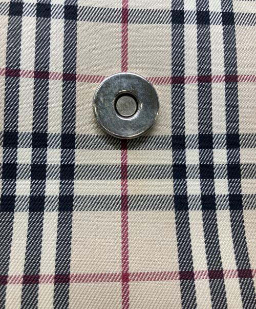 BURBERRY（バーバリー）BURBERRY (バーバリー) ワンショルダーバッグ ベージュの古着・服飾アイテム