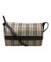 BURBERRY（バーバリー）の古着「ワンショルダーバッグ」｜ベージュ