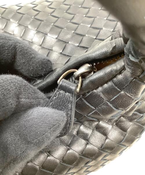 BOTTEGA VENETA（ボッテガベネタ）BOTTEGA VENETA (ボッテガベネタ) ハンドバッグ　BOTTEGA VENETA（ボッテガベネタ）　232499　イントレチャートワンショルダーバッグ　V0016 8175 ブラックの古着・服飾アイテム