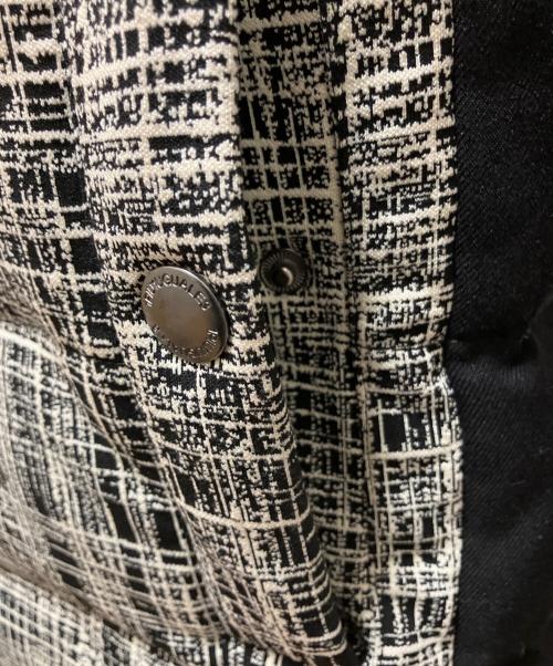 1PIU1UGUALE3 RELAX（ウノピゥウノウグァーレトレ リラックス）1PIU1UGUALE3 RELAX (ウノピゥウノウグァーレトレ リラックス) ハウンドトゥースジャガードダウンジャケット グレー サイズ:SIZE Sの古着・服飾アイテム