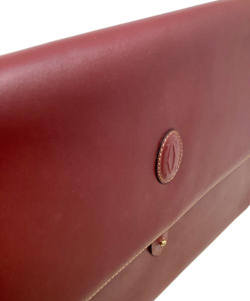 must de cartier（マストドゥカルティエ）must de cartier (マストドゥカルティエ) クラッチバッグ　must de Cartier（マストドゥカルティエ）　マストライン レッドの古着・服飾アイテム