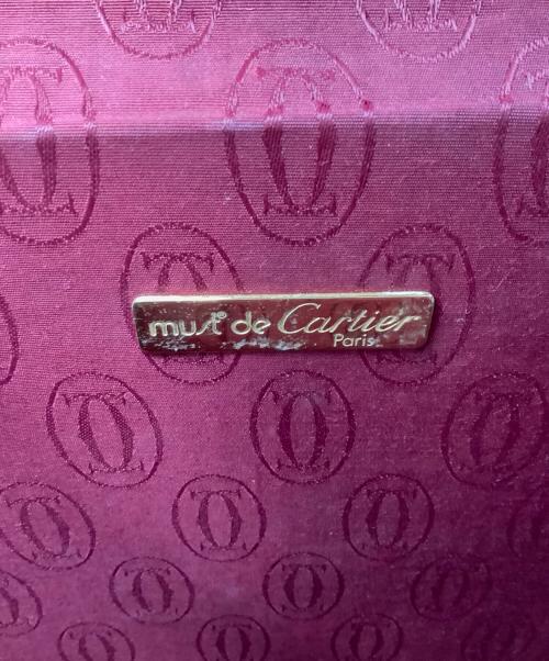 must de cartier（マストドゥカルティエ）must de cartier (マストドゥカルティエ) クラッチバッグ　must de Cartier（マストドゥカルティエ）　マストライン レッドの古着・服飾アイテム