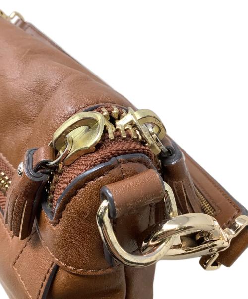 ANYA HINDMARCH（アニヤ・ハインドマーチ）ANYA HINDMARCH (アニヤ・ハインドマーチ) 2WAYバッグ　ANYA HINDMARCH（アニヤ・ハインドマーチ）　Maxi Zip Cross Body ブラウンの古着・服飾アイテム