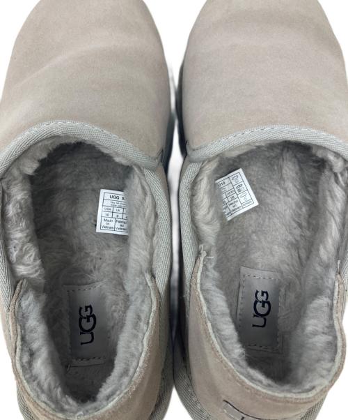 UGG（アグ）UGG (アグ) スリッポン　UGG（アグ）	KENTON　3010 ベージュ サイズ:28の古着・服飾アイテム
